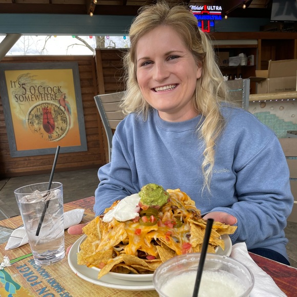 Meet your Posher, Darian - Picture 10 of 16